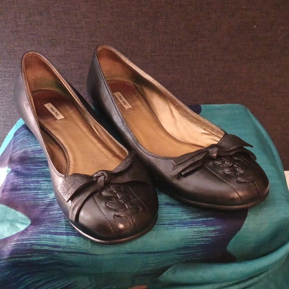 Miu Miu Ballet Flats "Caster" - Picture 1 of 14